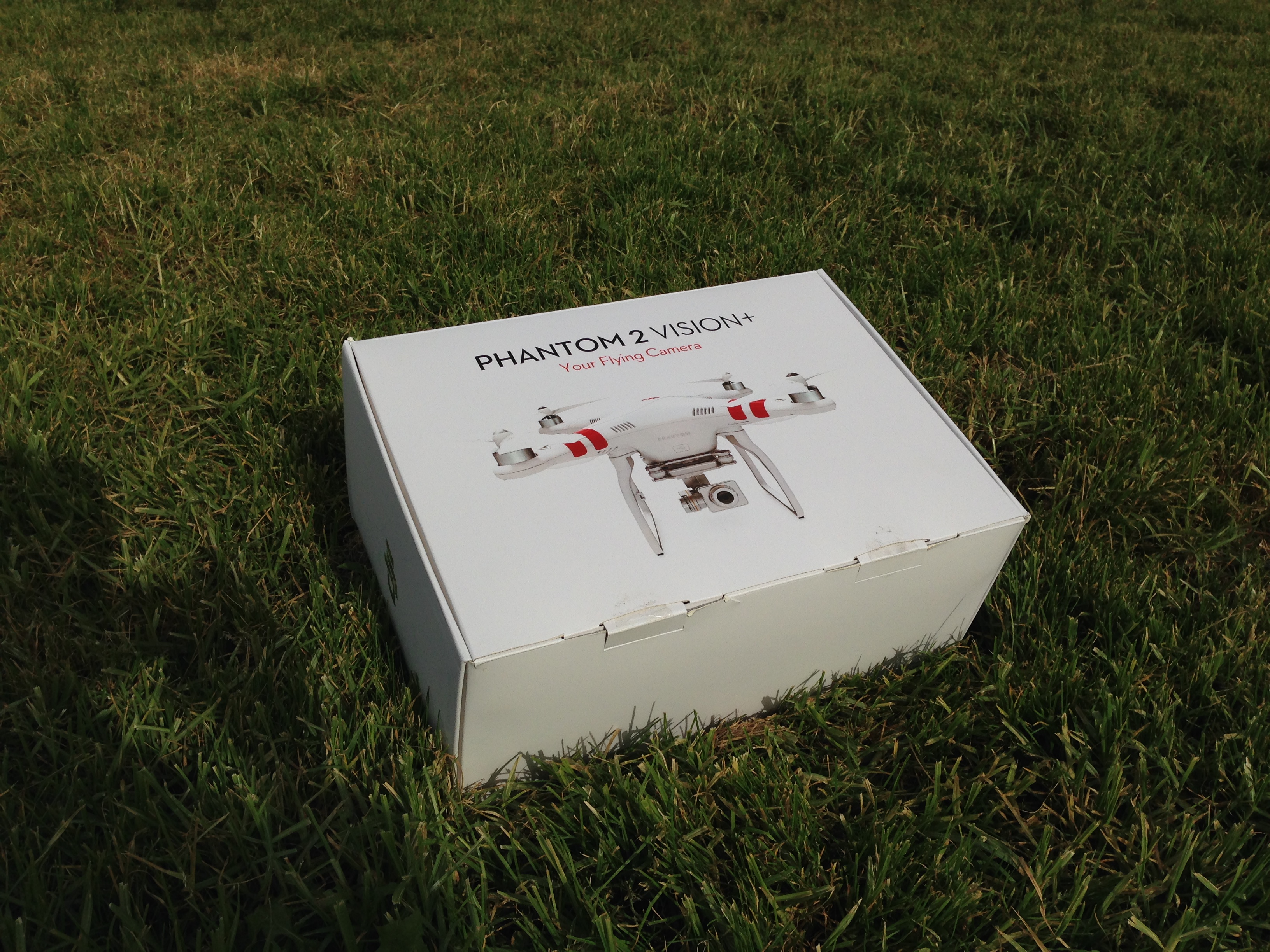 DJI Phantom 2 Vision Plus Box